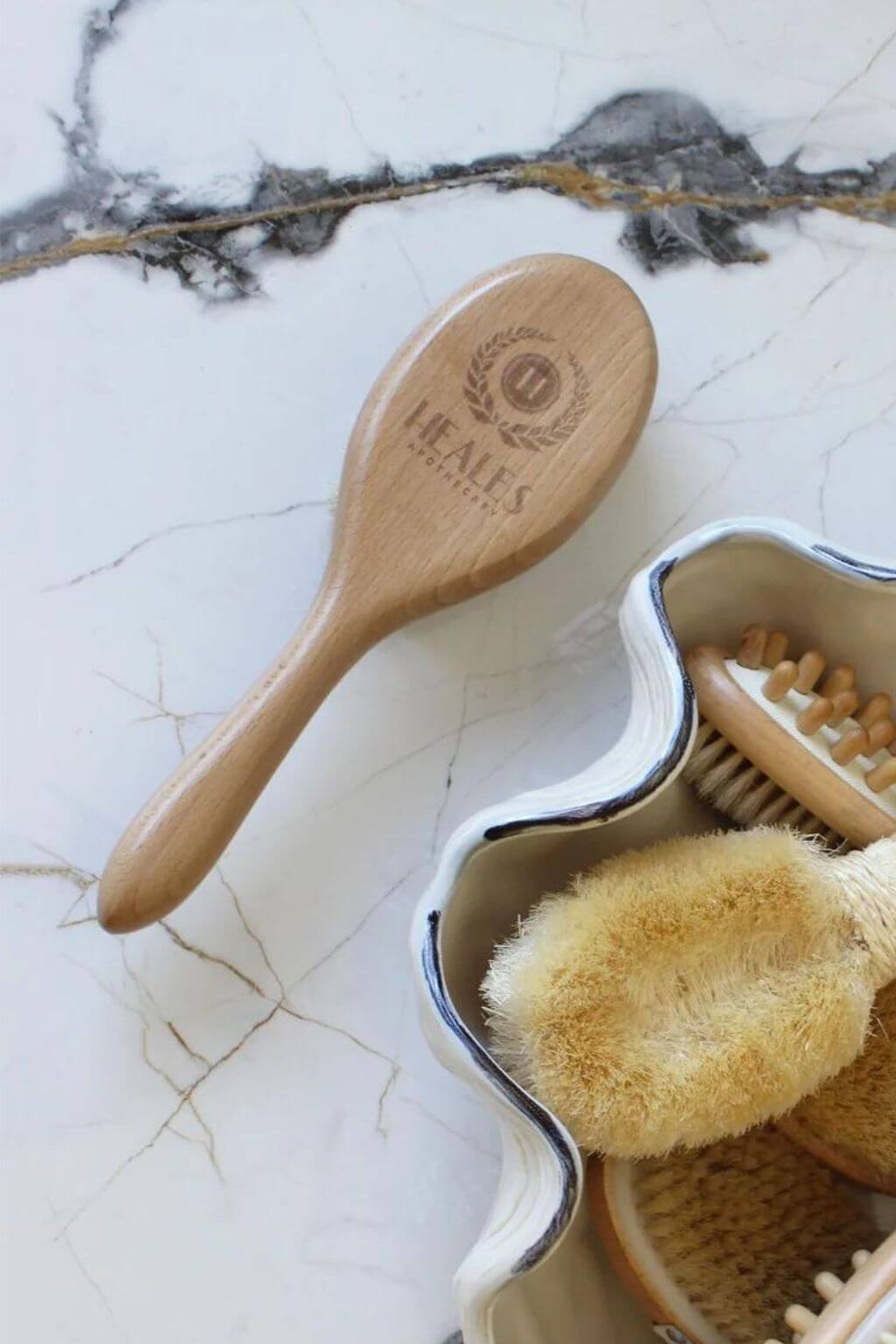Plant-based dry body brush for everyday self-care rituals