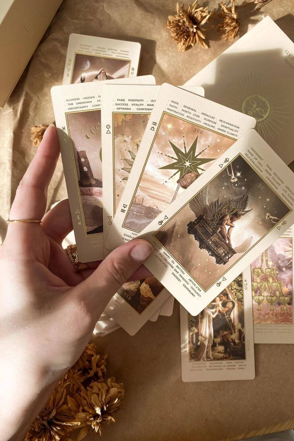 Lucid Dreams Beginner Tarot Deck with Keywords | Beige Edition IV