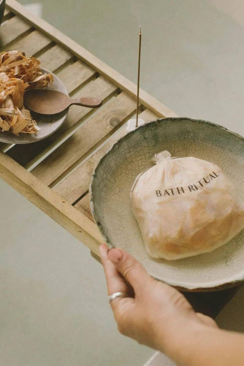 Hinoki Japanese Cypress Bath Flakes