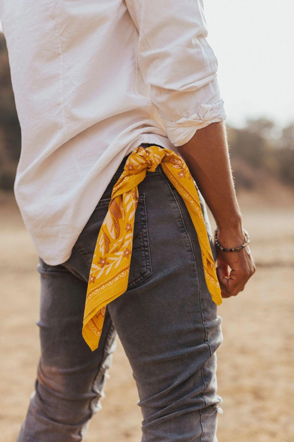 Antonia Bandana | Flora in Golden Hues