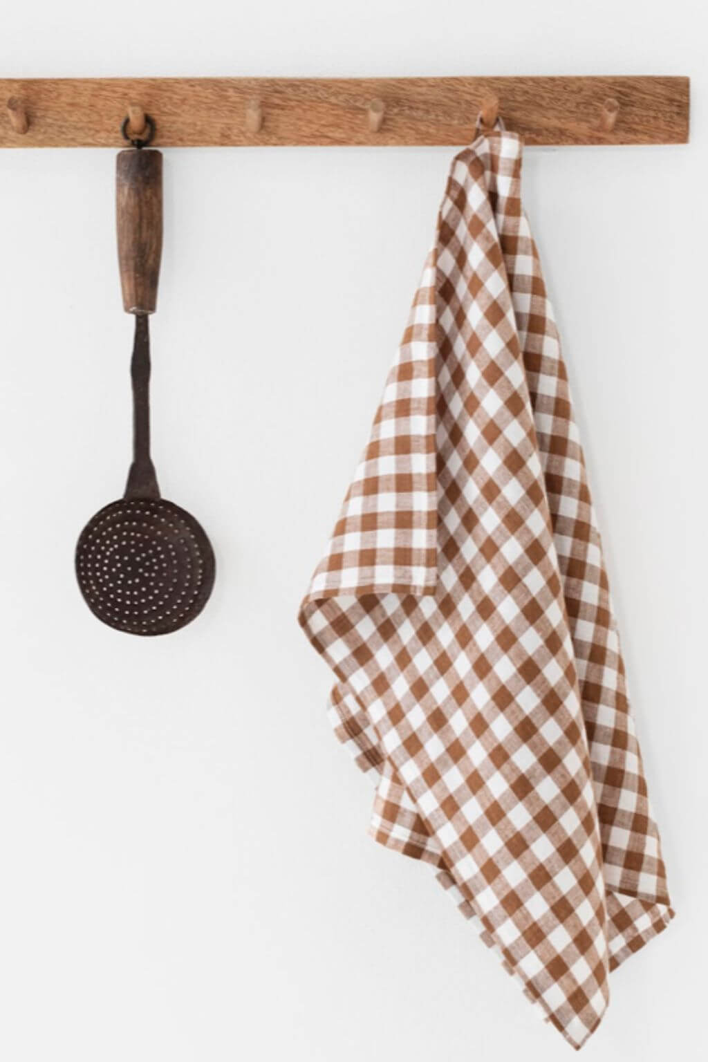 magic-linen-cinnamon-gingham-tea-towel-1.jpg