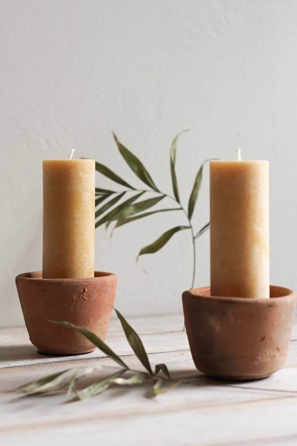 Dear Juniper Beeswax Pillar Candle - Thumbnail 2